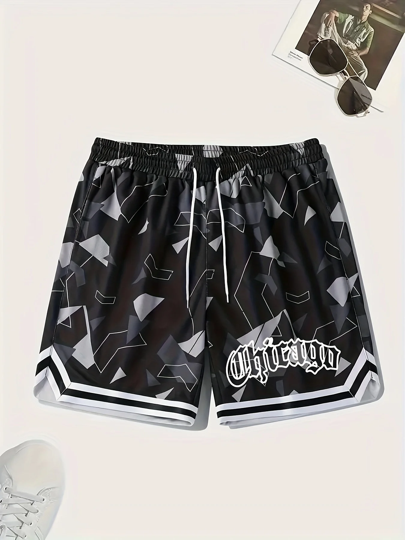 The new men's shorts for the summer of 2025 are casual fashionable sporty soft and breathable with 3D letter printing
The new men's shorts for the summer of 2025 are casual fashionable sporty soft and breathable with 3D letter printing
