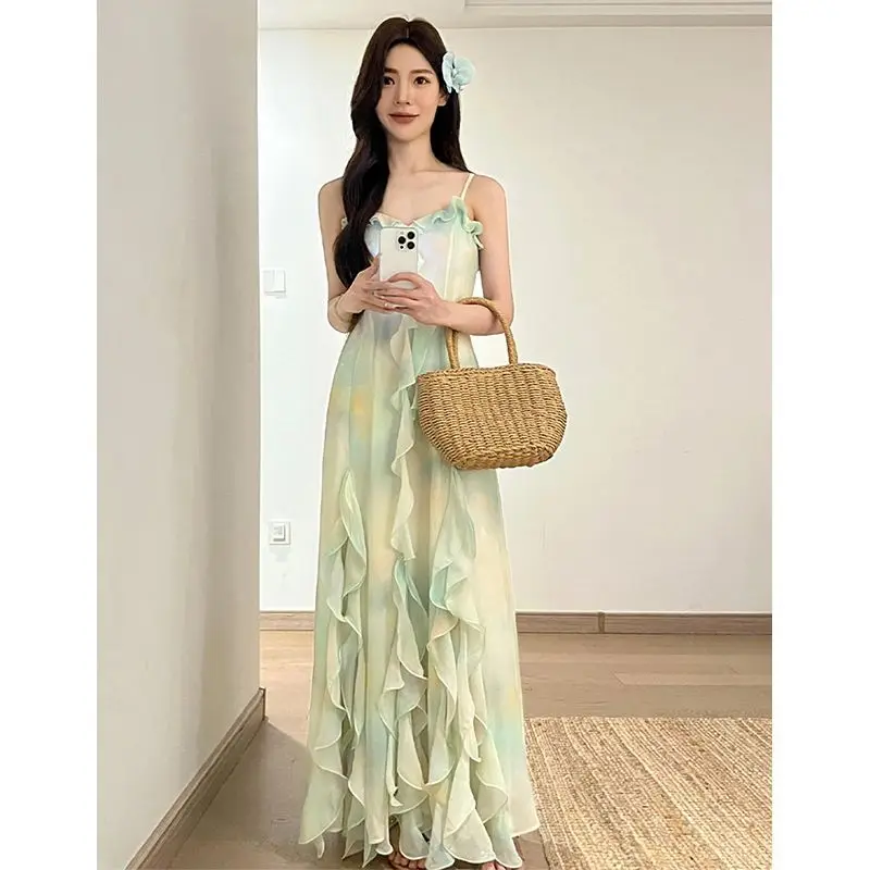 Beach Style French Three Dimensional Multi layered Ruffle Edge Slip Dress Summer Green Fairy Slimming Long Dresses for Women
Beach Style French Three Dimensional Multi layered Ruffle Edge Slip Dress Summer Green Fairy Slimming Long Dresses for Women