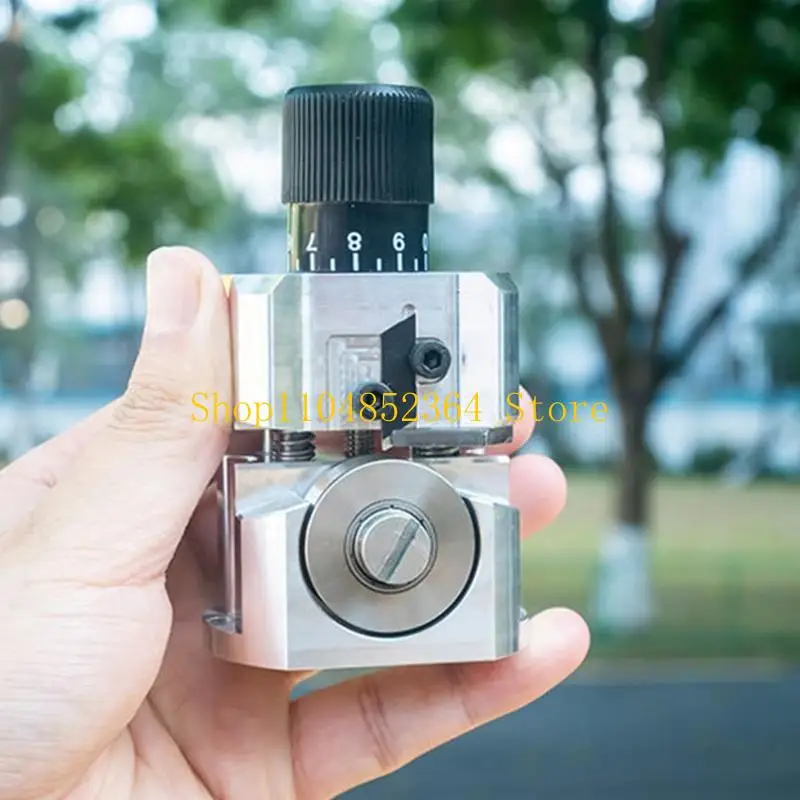 652F Upgraded Wire Stripping Machine Household Scrap Cable Wire Waste Stripping Machine Portable Copper Wire Stripper
652F Upgraded Wire Stripping Machine Household Scrap Cable Wire Waste Stripping Machine Portable Copper Wire Stripper