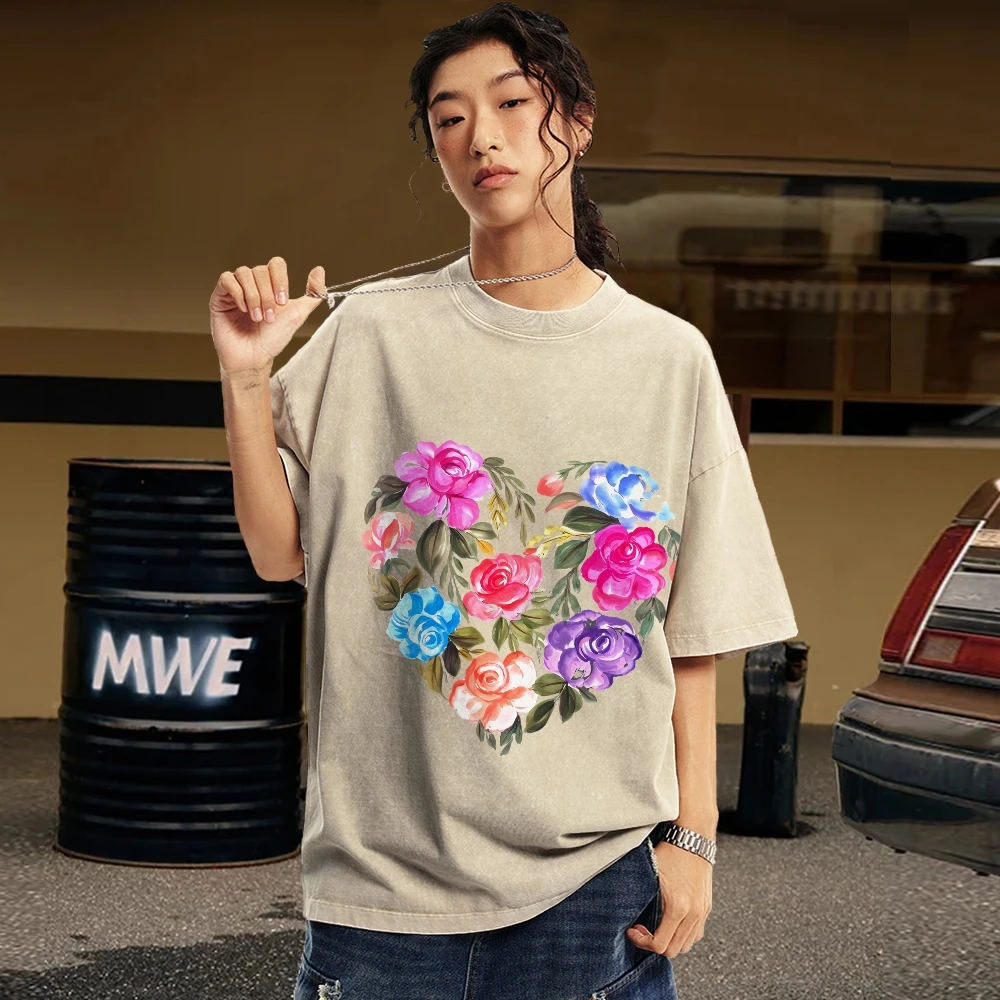 Heart Of Roses Trendy Vintage Unisex Washed T-shirt 90s Vintage Oversize T-Shirt Retro Washed Stylish Tee
Heart Of Roses Trendy Vintage Unisex Washed T-shirt 90s Vintage Oversize T-Shirt Retro Washed Stylish Tee