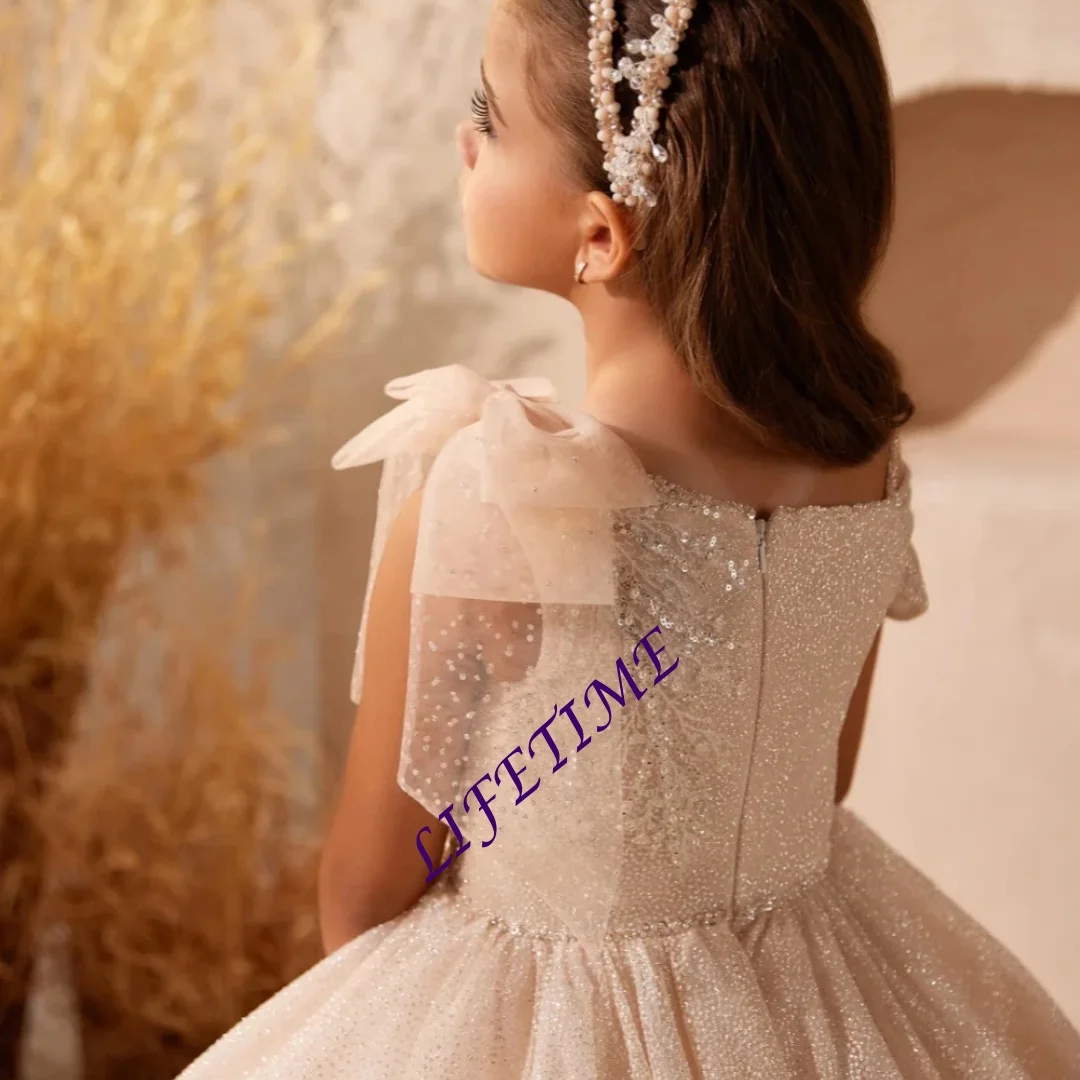 CustomizedLuxurious Glitter Tulle Ball Gown Long For Children's Birthday Party Cute Sweet Flower Girls Dresses For Wedding Summe
CustomizedLuxurious Glitter Tulle Ball Gown Long For Children's Birthday Party Cute Sweet Flower Girls Dresses For Wedding Summe