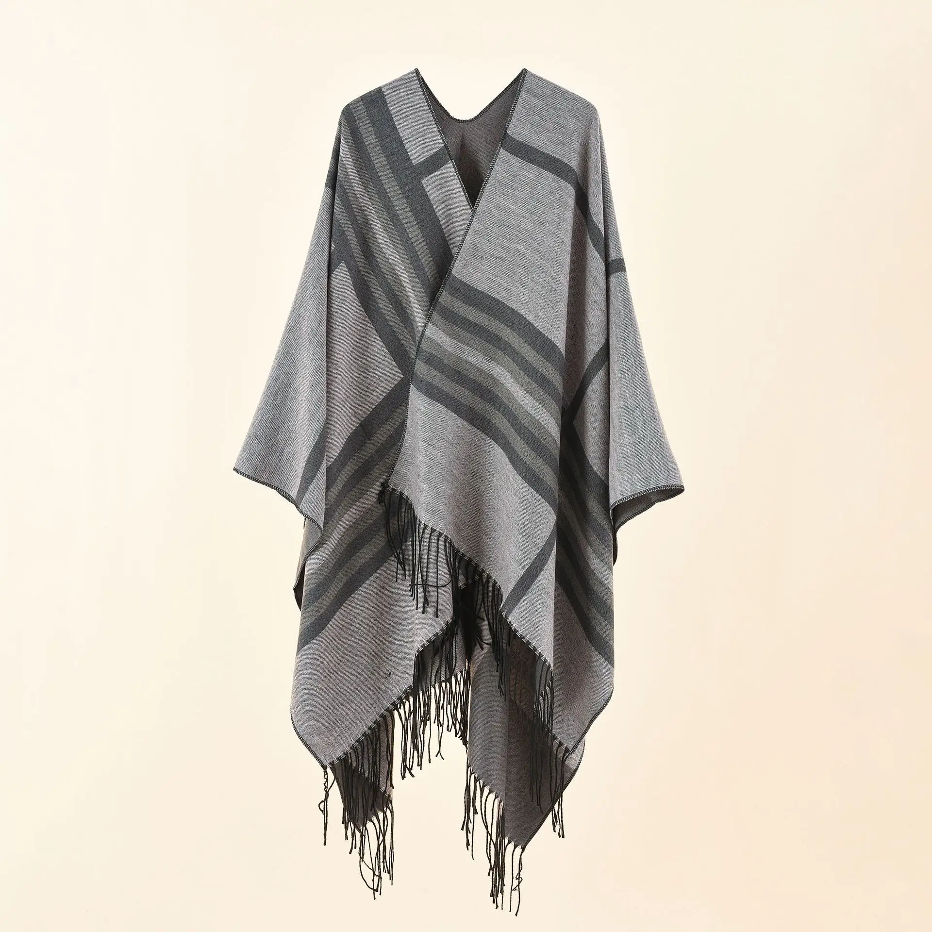 2022 Autumn Winter New Large Plaid Stripe Pattern Imitation Cashmere Warm Casual Women Shawl Tassels Poncho Capes Coat Gray
2022 Autumn Winter New Large Plaid Stripe Pattern Imitation Cashmere Warm Casual Women Shawl Tassels Poncho Capes Coat Gray