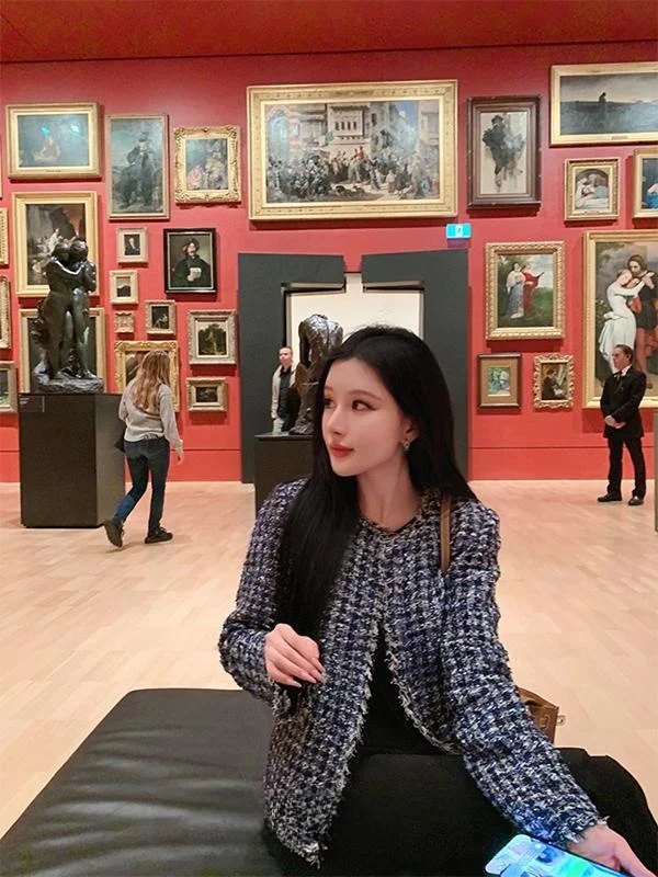 Morning Bean Precise Woolen ort Coat Women's round Ne Top Sli Autumn Faion Quali Crtsmanip Polyester Blend
Morning Bean Precise Woolen ort Coat Women's round Ne Top Sli Autumn Faion Quali Crtsmanip Polyester Blend