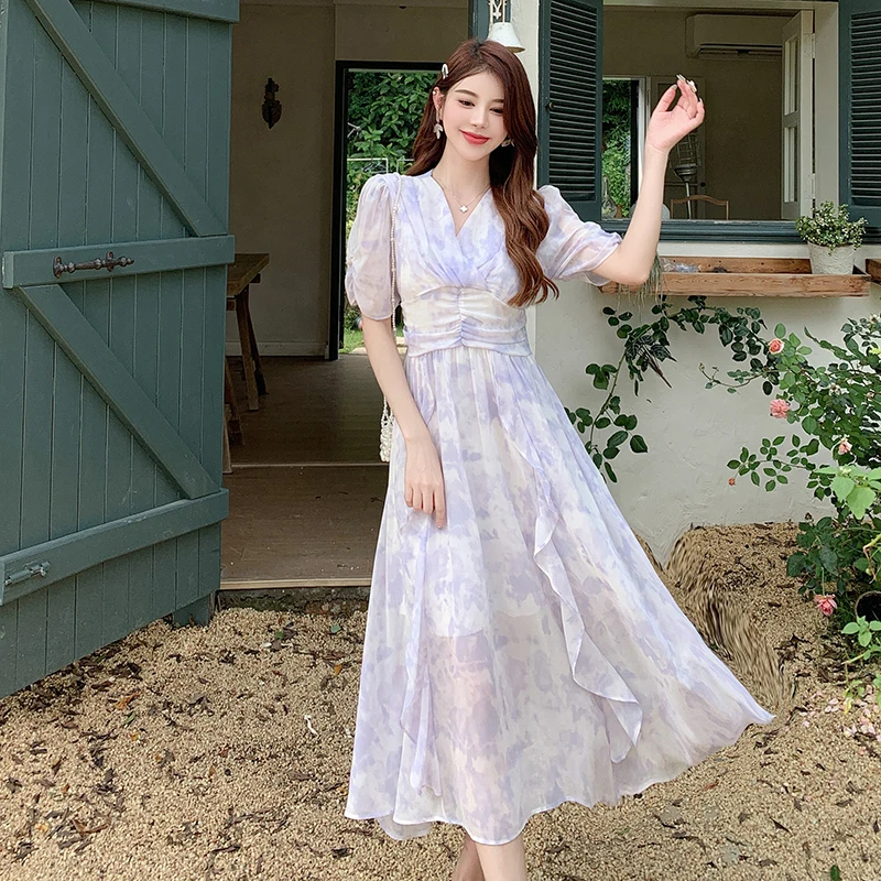 2024 Summer New High-end Halo Dye Printed Dress Women's Sweet V-Neck Bubble Sleeves Ruffle Edge Chiffon Long Skirt
2024 Summer New High-end Halo Dye Printed Dress Women's Sweet V-Neck Bubble Sleeves Ruffle Edge Chiffon Long Skirt