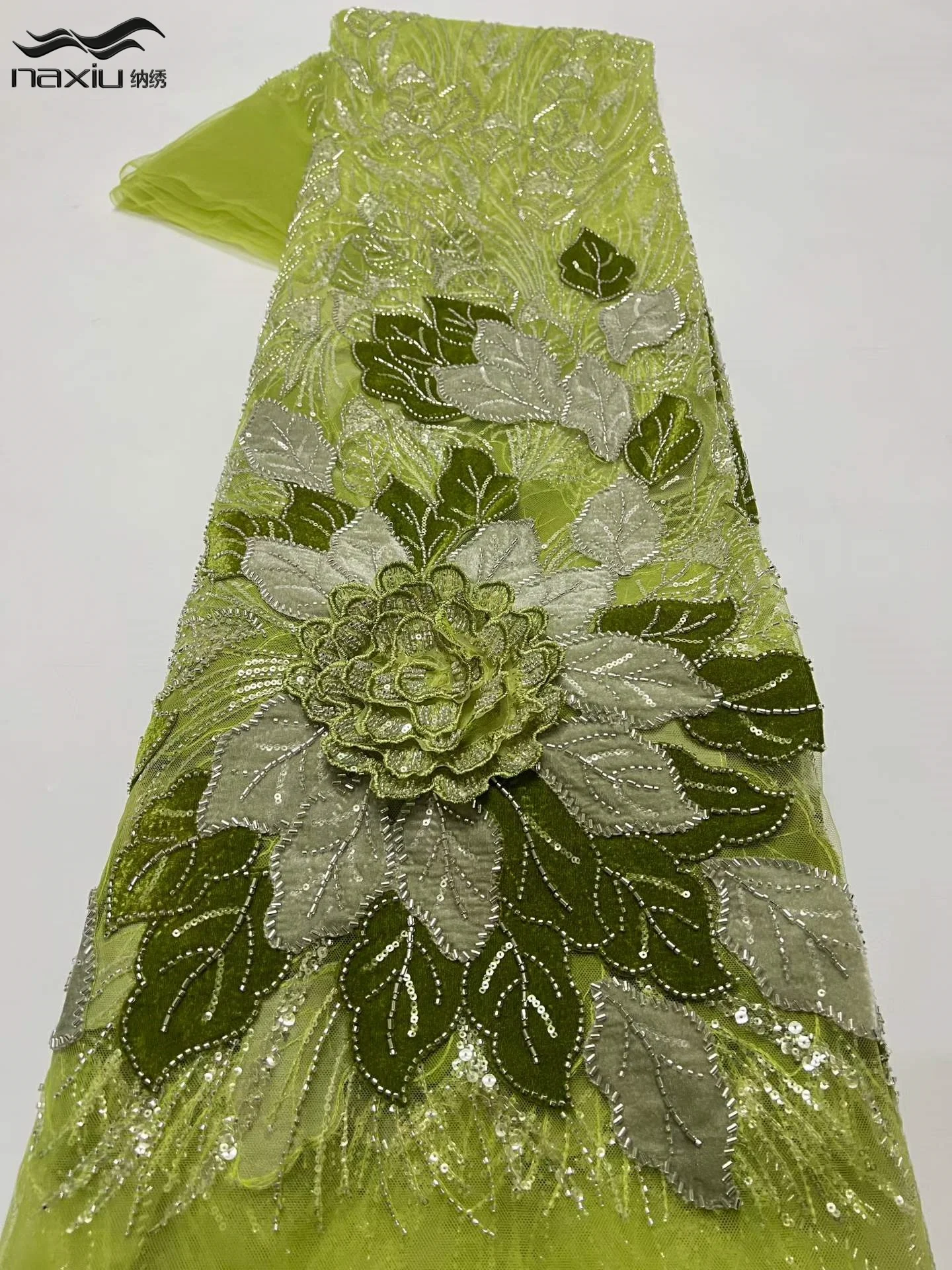 Madison Green 2026 Luxury African Sequins Velvet Nigerian Lace Fabric High Quality Beads French Lace for Wedding Dress
Madison Green 2026 Luxury African Sequins Velvet Nigerian Lace Fabric High Quality Beads French Lace for Wedding Dress
