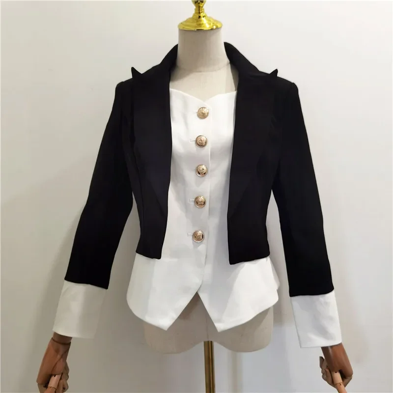 All SeasonNew Fashion 2024 Women's Full Sleeve Spliced Metal Button Casual Black and White Slim Jacket
All SeasonNew Fashion 2024 Women's Full Sleeve Spliced Metal Button Casual Black and White Slim Jacket