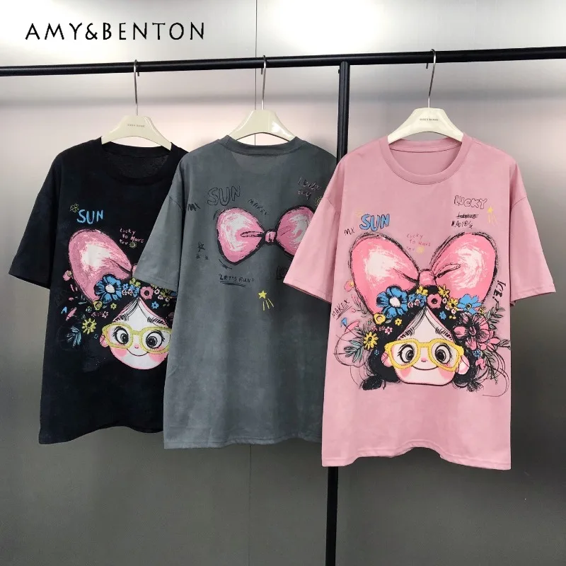 Модные милые футболки в корейском стиле Y2k, свободная футболка средней длины с короткими рукавами и мультяшным принтом для тяжелой промышленности со стразами для женщин
Модные милые футболки в корейском стиле Y2k, свободная футболка средней длины с короткими рукавами и мультяшным принтом для тяжелой промышленности со стразами для женщин