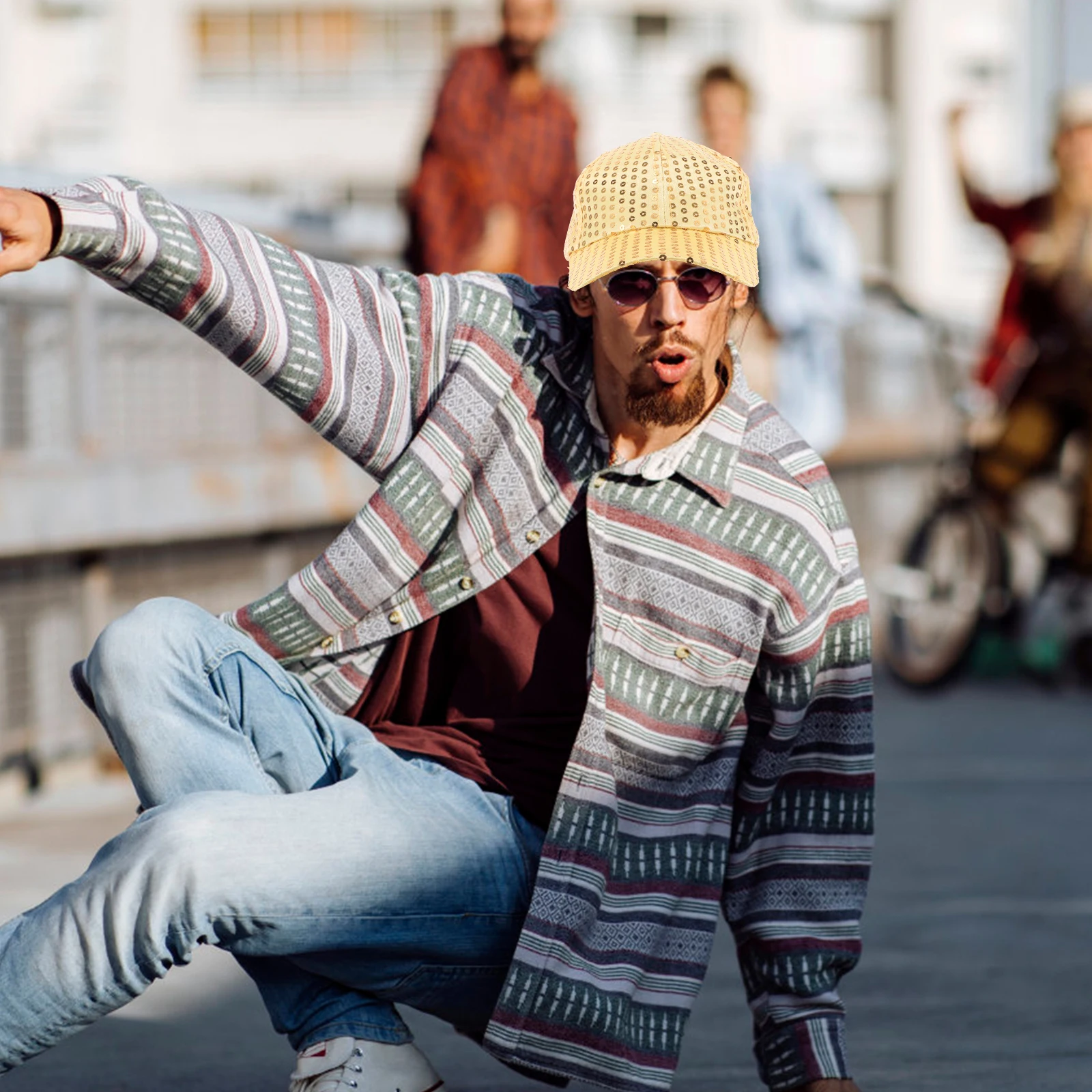 Sequin Baseball Cap Shiny Glitter Hats for Women Adjustable Size Gold Carnival Performance Stage Accessories
Sequin Baseball Cap Shiny Glitter Hats for Women Adjustable Size Gold Carnival Performance Stage Accessories