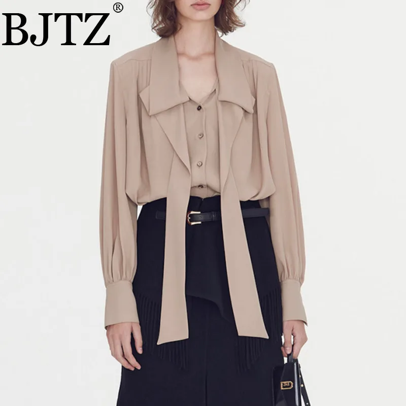 BJTZ 2025 Spring Summer Korean Style Shirt For Women Khaki Scarf Collar Casual Elegant Designer Long Sleeve Blouse Female Top
BJTZ 2025 Spring Summer Korean Style Shirt For Women Khaki Scarf Collar Casual Elegant Designer Long Sleeve Blouse Female Top