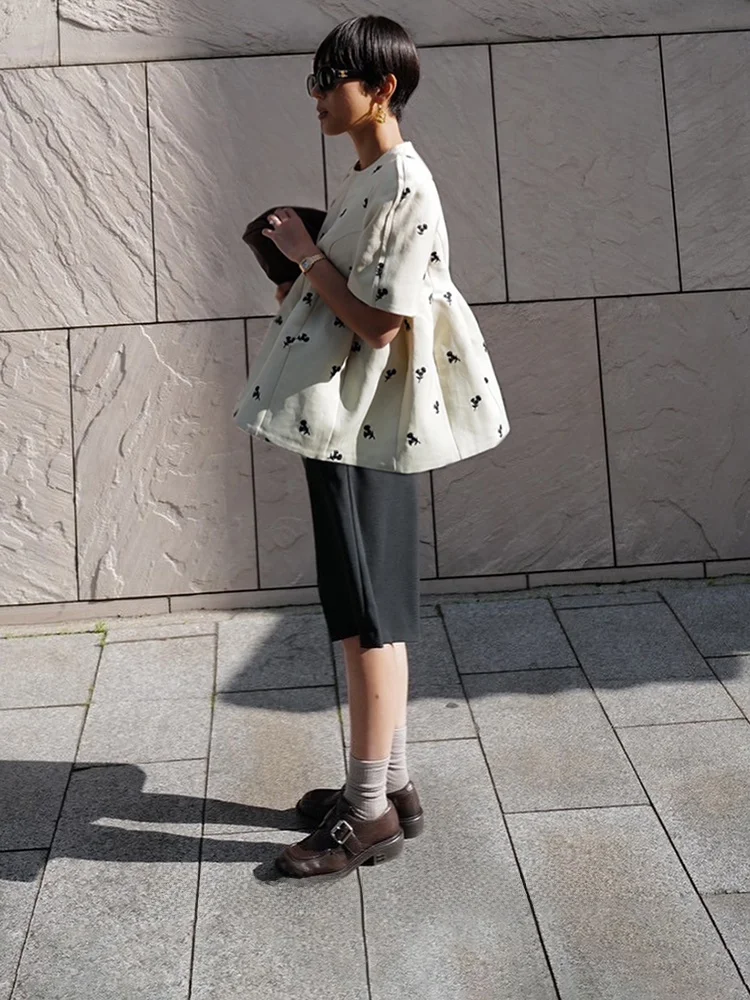 Retro Artistic Loose Fit Women's irt Embroidered A-Line Silhouette Youthful Polyester Cotton Blend ort Sve round Ne
Retro Artistic Loose Fit Women's irt Embroidered A-Line Silhouette Youthful Polyester Cotton Blend ort Sve round Ne