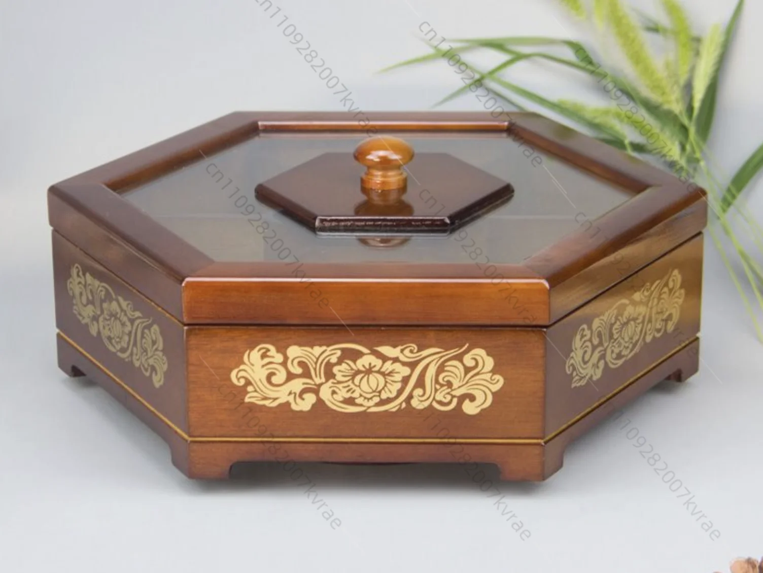 Solid Wood Compartment Snack Box with Lid, Chinese Style Fruit & Nut Storage Tray for Wedding Home Decor
Solid Wood Compartment Snack Box with Lid, Chinese Style Fruit & Nut Storage Tray for Wedding Home Decor