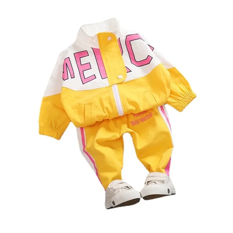 New Spring Children Girls Fashion Clothes Baby Boys Letter Jacket Pants 2Pcs/sets Autumn Kids Toddler Clothing Infant Tracksuits
New Spring Children Girls Fashion Clothes Baby Boys Letter Jacket Pants 2Pcs/sets Autumn Kids Toddler Clothing Infant Tracksuits