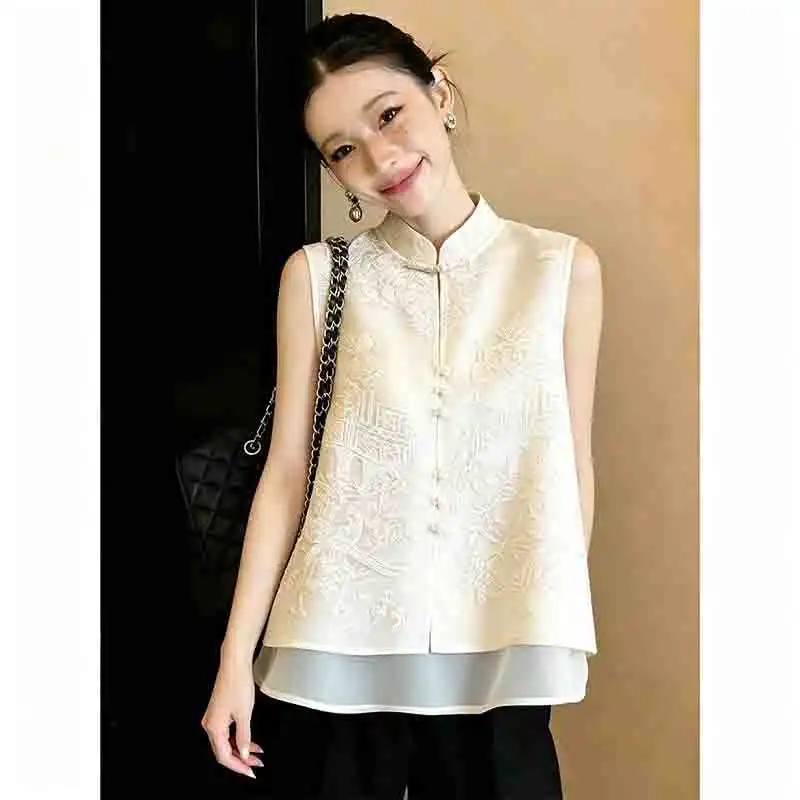 Women's Standalone Collar Frog Button Sleeveless Top New Chinese Retro Design with Fine Embroidery Casual Slim Fit Shirt
Women's Standalone Collar Frog Button Sleeveless Top New Chinese Retro Design with Fine Embroidery Casual Slim Fit Shirt