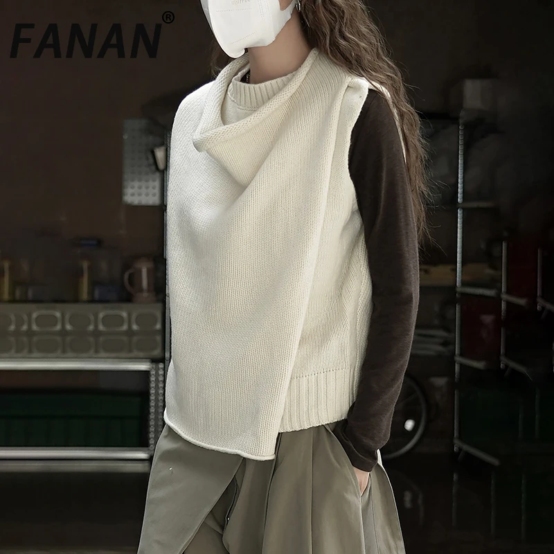 FANAN нерегулярный дизайн вязаный пуловер жилет для женщин с круглым вырезом без рукавов офисные женские майки женские топы 2025 зимняя новинка
FANAN нерегулярный дизайн вязаный пуловер жилет для женщин с круглым вырезом без рукавов офисные женские майки женские топы 2025 зимняя новинка