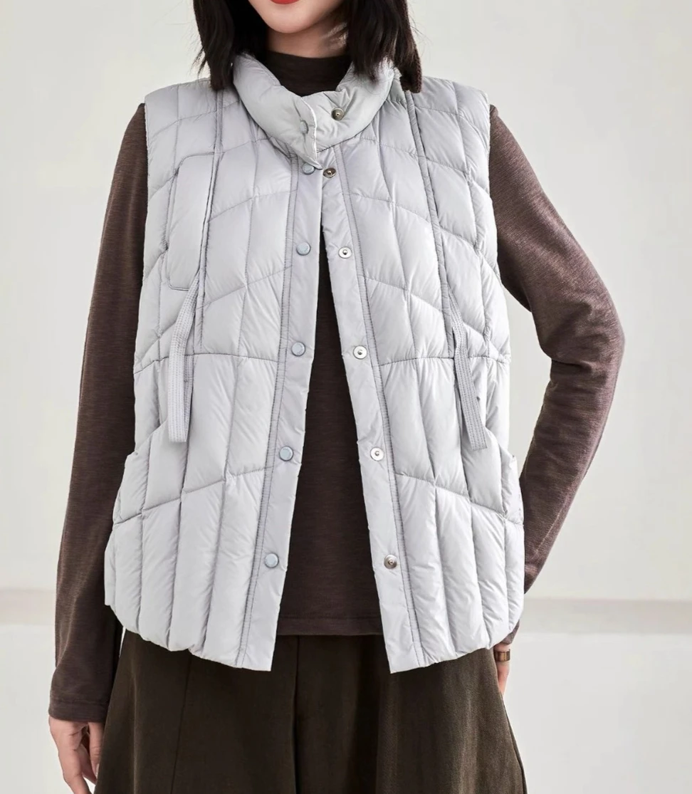 2026 Autumn/Winter Women's Down Vest Commuting Leisure Retro Vest
2026 Autumn/Winter Women's Down Vest Commuting Leisure Retro Vest
