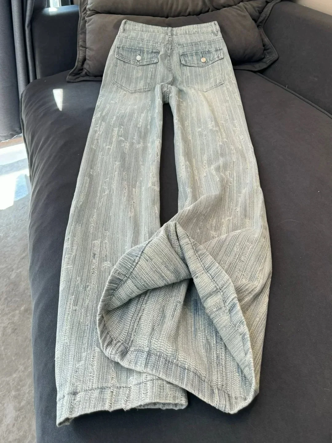 Loose Women's Bell Bottom Jeans High Waist Denim Pants Summer 2026 Trendy Slimming Drapey Ankle Length Bootcut Jeans
Loose Women's Bell Bottom Jeans High Waist Denim Pants Summer 2026 Trendy Slimming Drapey Ankle Length Bootcut Jeans