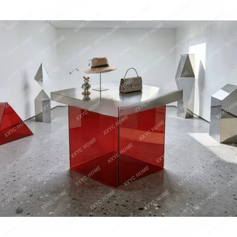 Stainless steel acrylic display table, shoe bag, water table display in the middle, simple booth
Stainless steel acrylic display table, shoe bag, water table display in the middle, simple booth