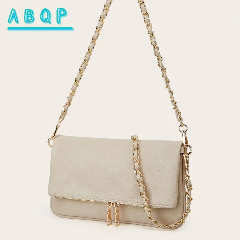 Women's Fashion Shoulder Bag Underarm Chain Bags High-end Square Crossbody Tote Bag Portable Solid Color Large Capacity
Women's Fashion Shoulder Bag Underarm Chain Bags High-end Square Crossbody Tote Bag Portable Solid Color Large Capacity