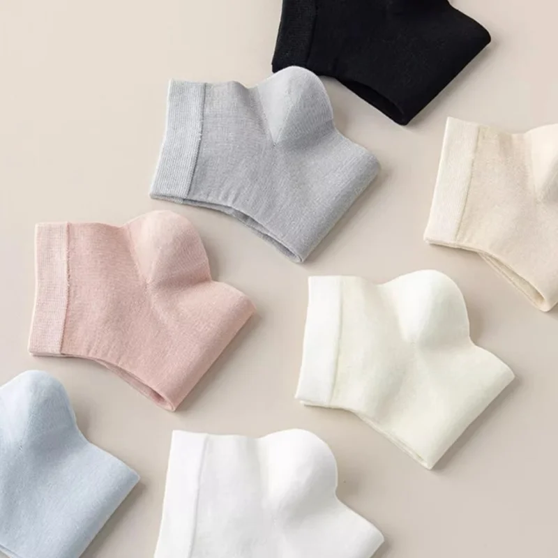 7 pairs of solid color ultra-thin women's summer ankle socks, sweat-absorbing, breathable, odor-resistant, antibacterial
7 pairs of solid color ultra-thin women's summer ankle socks, sweat-absorbing, breathable, odor-resistant, antibacterial