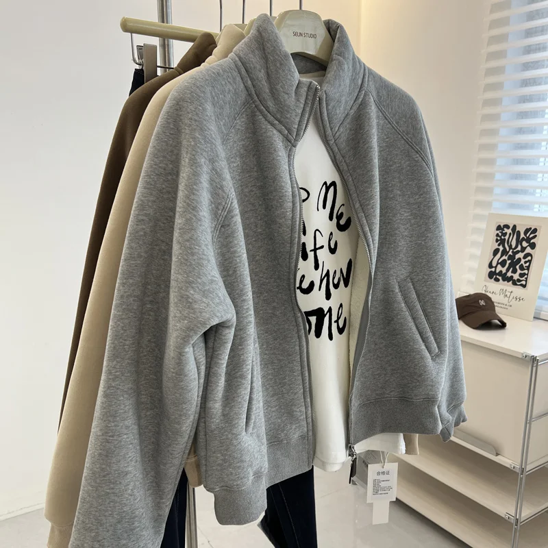 Winter Thiened Lamb Velvet Zipper Cardigan Sweatirt Outerwear Women's Fce Lined Loose Fit Versatile Casual Top
Winter Thiened Lamb Velvet Zipper Cardigan Sweatirt Outerwear Women's Fce Lined Loose Fit Versatile Casual Top