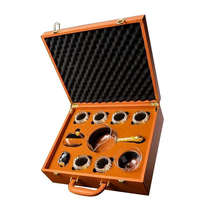 Travel Ceramic Kung Fu Tea Set Portable Porcelain Gilt One Pot with Leather Gift Box Glass Travel Tea Cup Teapot
Travel Ceramic Kung Fu Tea Set Portable Porcelain Gilt One Pot with Leather Gift Box Glass Travel Tea Cup Teapot