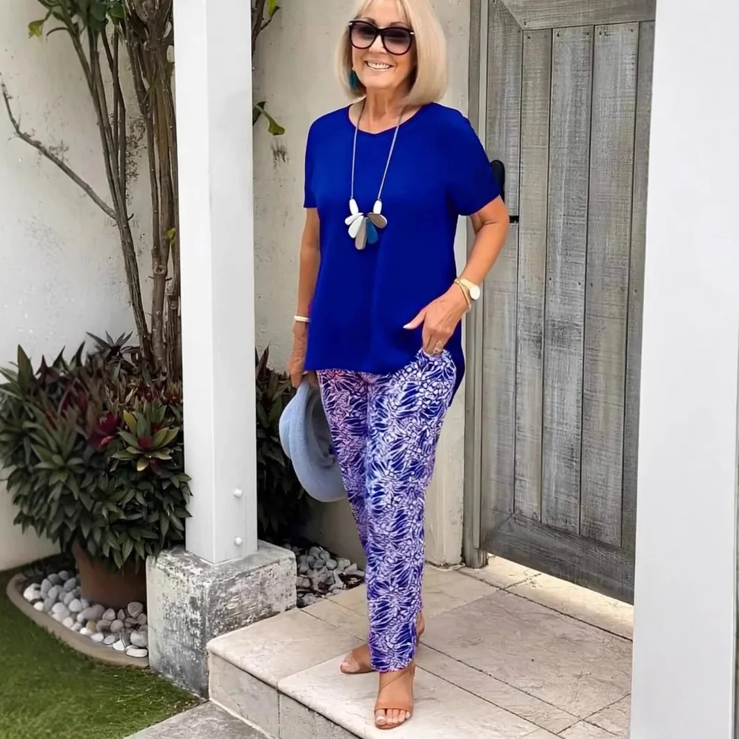 2025 Summer Women New Casual Wear For Women's Short-sleeved Fashion Printed Pants Two-piece Set For Women Short-sleeved Trousers
2025 Summer Women New Casual Wear For Women's Short-sleeved Fashion Printed Pants Two-piece Set For Women Short-sleeved Trousers