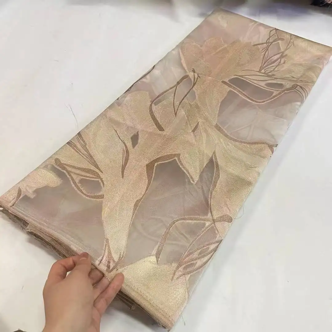 LACA African Brocade Lace Fabric 2025 High Quality Nigerian Jacquard French Demask Lace For Sewing Women Party Dresses 4012
LACA African Brocade Lace Fabric 2025 High Quality Nigerian Jacquard French Demask Lace For Sewing Women Party Dresses 4012