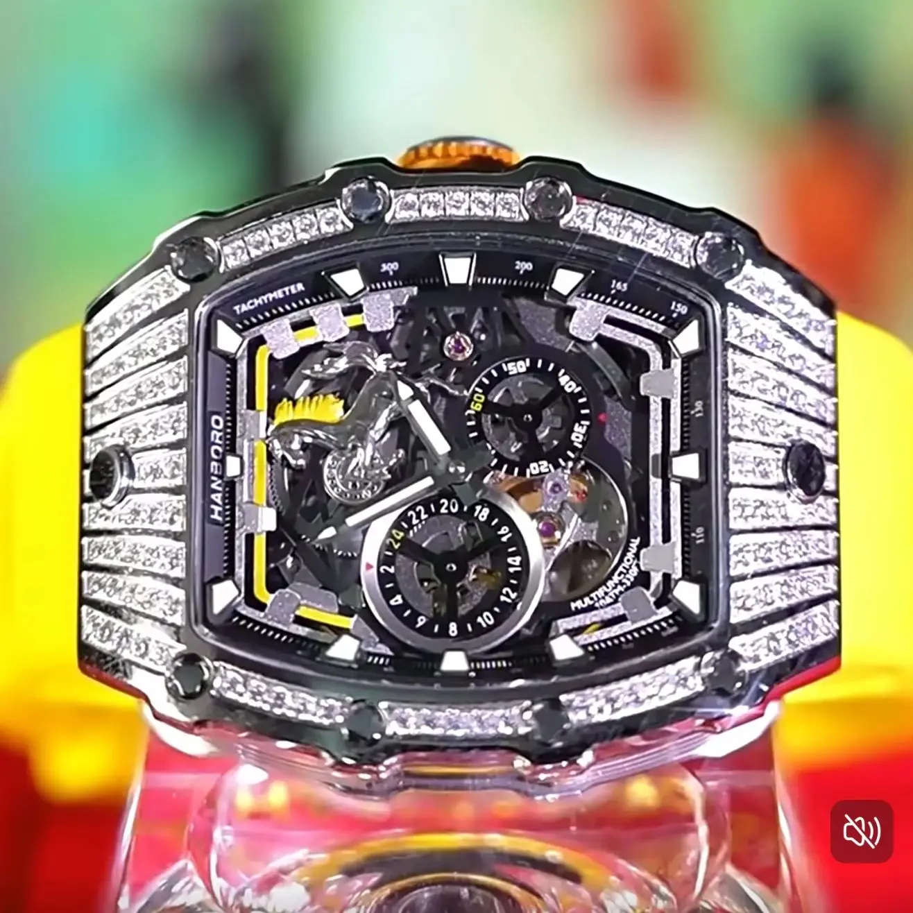 HANBORO Men Automatic Watch Tonneau Mechanical Wristwatch Luminous 50m Waterproof Horse Year Dial 24 Hours Miyota 82S7
HANBORO Men Automatic Watch Tonneau Mechanical Wristwatch Luminous 50m Waterproof Horse Year Dial 24 Hours Miyota 82S7