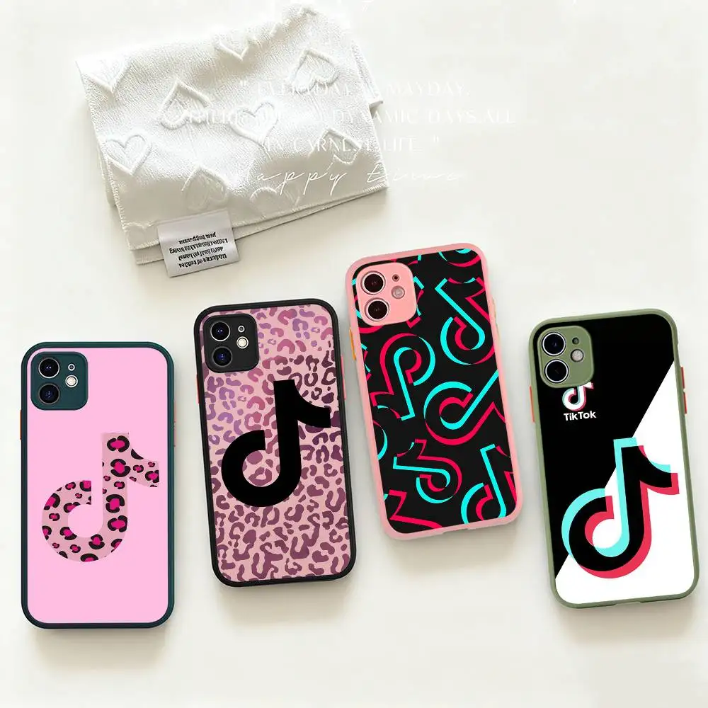 T-TikToks Logo Phone Case For IPhone 16e 16 15 14 13 12 11 Pro Max X XS Max Plus Matte Clear
T-TikToks Logo Phone Case For IPhone 16e 16 15 14 13 12 11 Pro Max X XS Max Plus Matte Clear