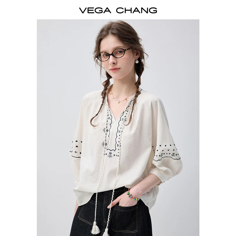 Vega Chang New Summer Style Women's Puff Sleeve Embroidered Shirt Lace Cut Out Patchwork Top
Vega Chang New Summer Style Women's Puff Sleeve Embroidered Shirt Lace Cut Out Patchwork Top
