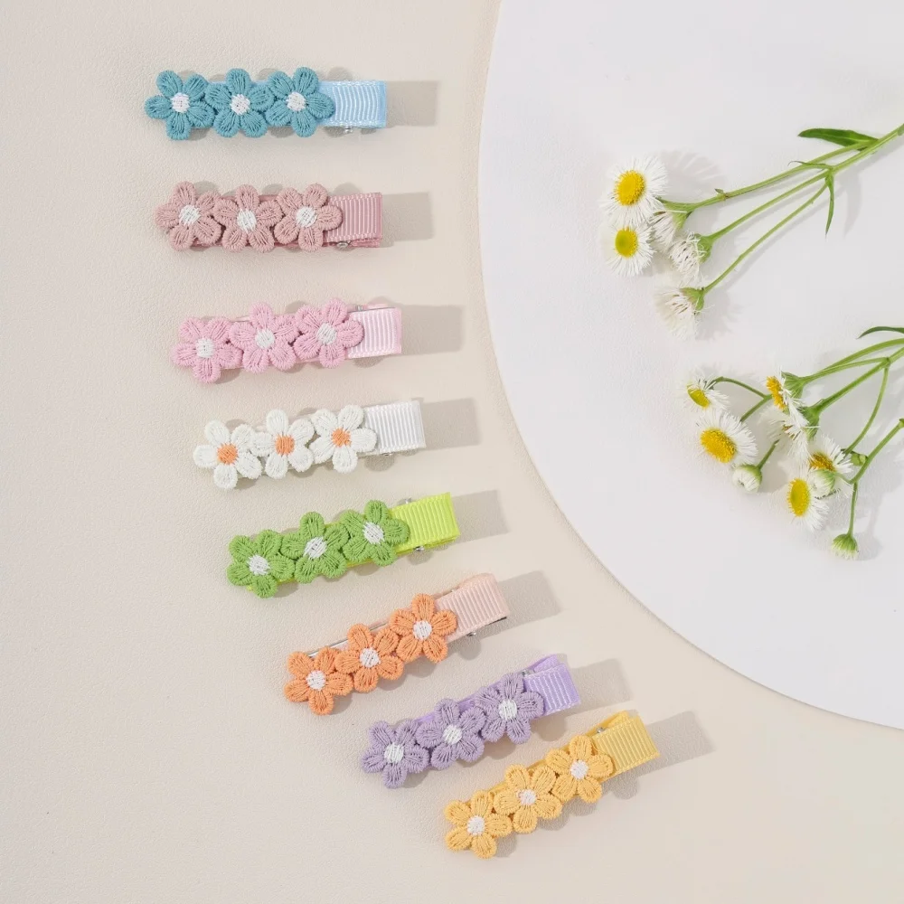8Pcs/Set Mini Embroidery Flower Hair Clips for Girls Cute Toddler Barrettes Children Headwear Hairpins Hair Accessories
8Pcs/Set Mini Embroidery Flower Hair Clips for Girls Cute Toddler Barrettes Children Headwear Hairpins Hair Accessories