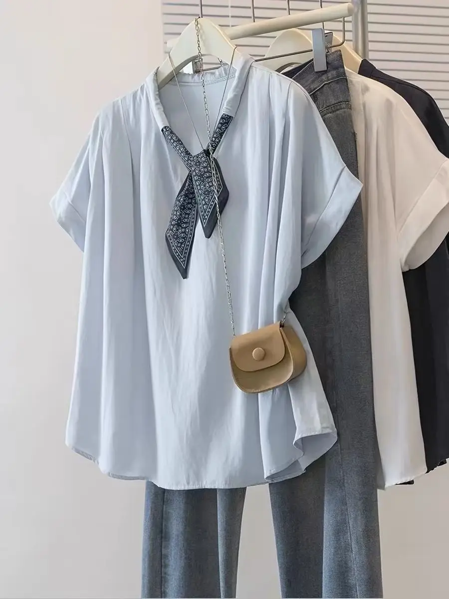 Loose V-neck Short-sleeved Silk Scarf Women's Summer Shirt Korean Style Breathable Moisture-wicking Casual Top
Loose V-neck Short-sleeved Silk Scarf Women's Summer Shirt Korean Style Breathable Moisture-wicking Casual Top