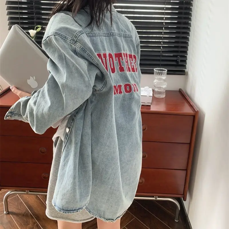 Hsa Women Jacket 2024 spring autumn Oversize Denim Jackets Washed Blue Jeans Coat Letters Printed Outwear Bomber Jacket
Hsa Women Jacket 2024 spring autumn Oversize Denim Jackets Washed Blue Jeans Coat Letters Printed Outwear Bomber Jacket