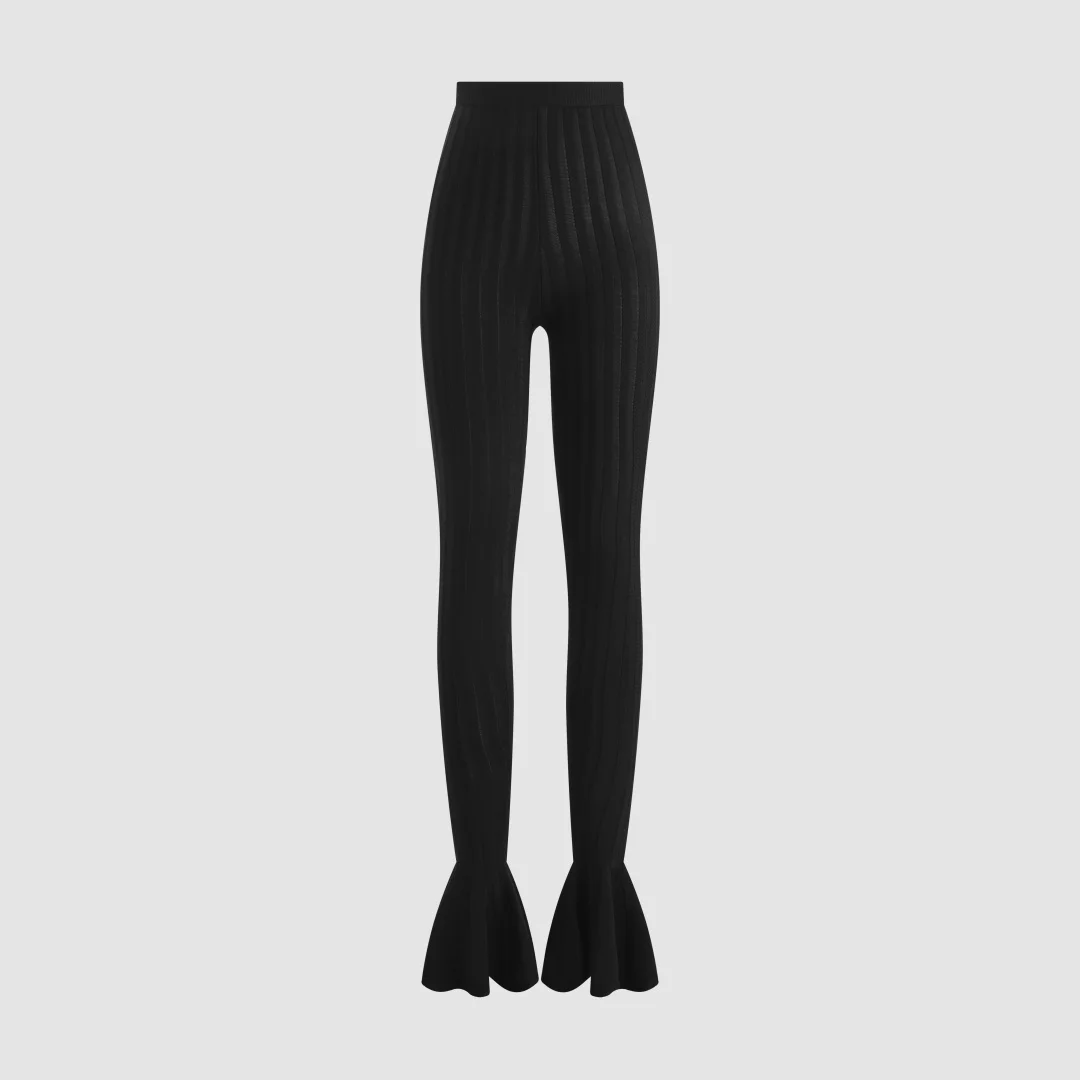 Black Striped Flared Pants — Chic, Stylish, and Stretchy Slim-Fit Knitted Women's Trousers (2026 Summer New Arrival)
Black Striped Flared Pants — Chic, Stylish, and Stretchy Slim-Fit Knitted Women's Trousers (2026 Summer New Arrival)