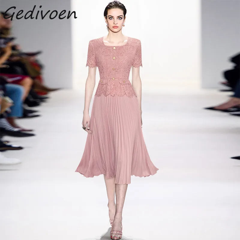 Gedivoen Summer Fashion Runway Lace Spliced Pink Dress Women's Square Collar Button Fake Pocket Vintage Pleated Midi Dresses
Gedivoen Summer Fashion Runway Lace Spliced Pink Dress Women's Square Collar Button Fake Pocket Vintage Pleated Midi Dresses