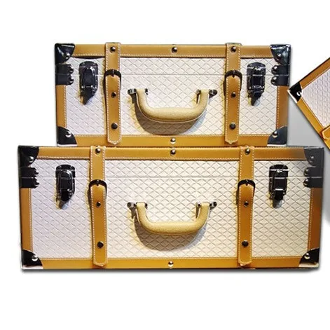 Retro light luxury, cloakroom leather storage box, suitcase, home soft decoration, storage box decorative ornament 
Retro light luxury, cloakroom leather storage box, suitcase, home soft decoration, storage box decorative ornament