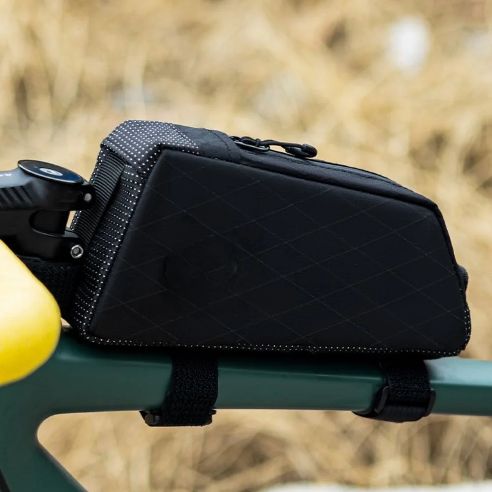 Road Bike Frame Pouch Also Suitable for Mountain Bikes with Molded Weather Shield Four-Angle Support and Tight Frame Integration
Road Bike Frame Pouch Also Suitable for Mountain Bikes with Molded Weather Shield Four-Angle Support and Tight Frame Integration