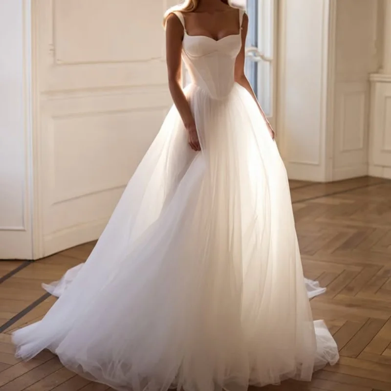 Simple White Wedding Dresses off-shoulder glitter Lace decal A-line skirt long tail Gowns Made wedding dress
Simple White Wedding Dresses off-shoulder glitter Lace decal A-line skirt long tail Gowns Made wedding dress