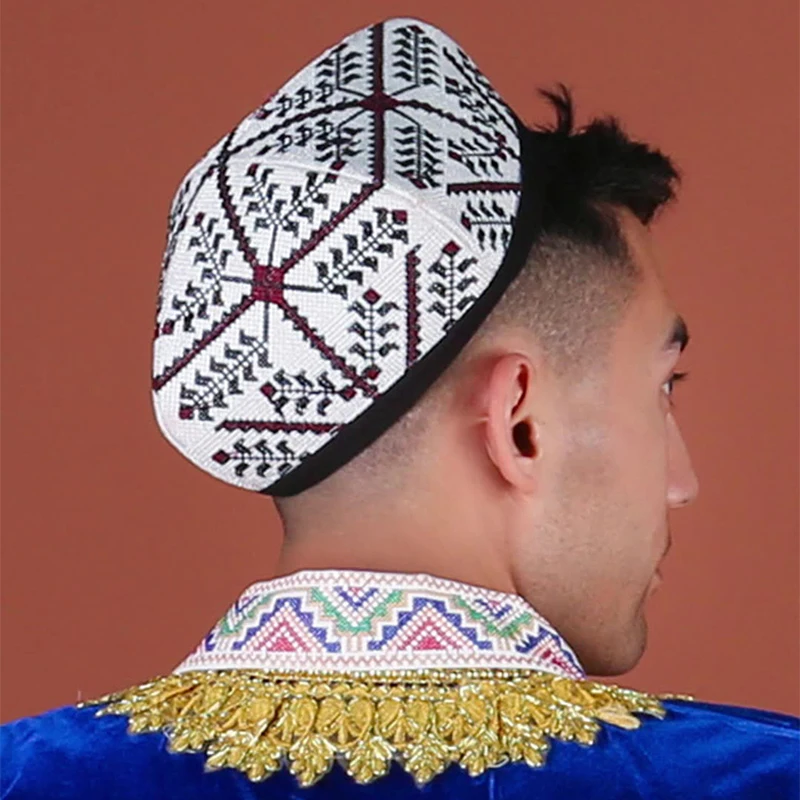 Muslim Caps Men Prayer Hat Ethnic Embroidery Kufi Islamic Hijab Saudi Arabia Jewish Xinjiang Uygur Dance Performance Hat
Muslim Caps Men Prayer Hat Ethnic Embroidery Kufi Islamic Hijab Saudi Arabia Jewish Xinjiang Uygur Dance Performance Hat