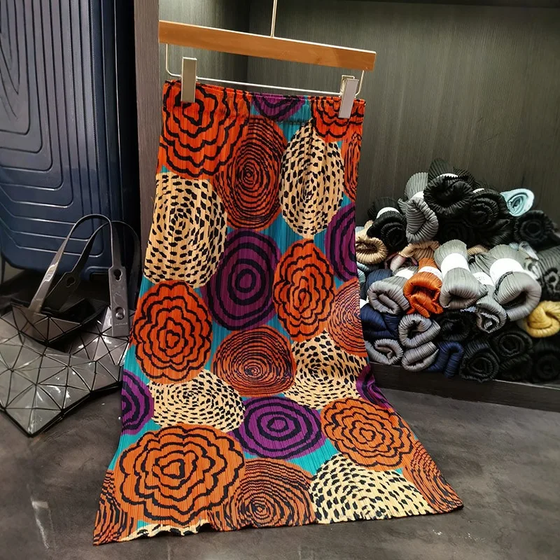 Miyake Fold Skirt 2025 Summer New Miyake Fold Jupe Niche Retro Printing Temperament Versatile Casual Thin A-line Bustier Skirt
Miyake Fold Skirt 2025 Summer New Miyake Fold Jupe Niche Retro Printing Temperament Versatile Casual Thin A-line Bustier Skirt