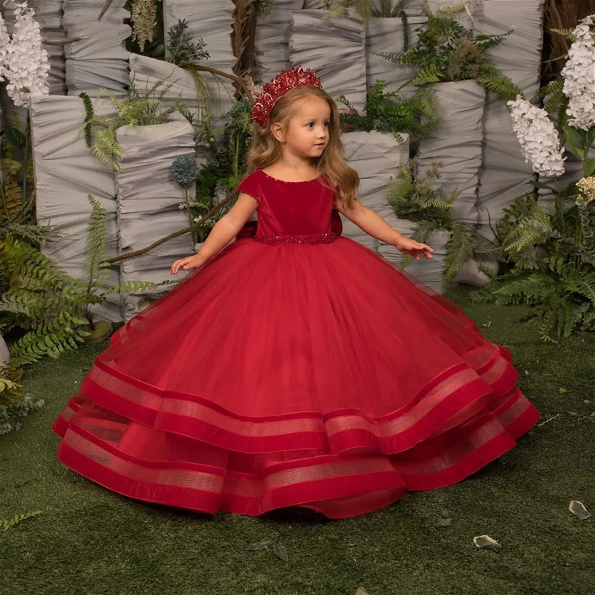 Tulle Princess Flower Girl Dresses Wedding Red Backless Ruffles With Bow Birthday Party Ball Gowns First Communion Dresses
Tulle Princess Flower Girl Dresses Wedding Red Backless Ruffles With Bow Birthday Party Ball Gowns First Communion Dresses