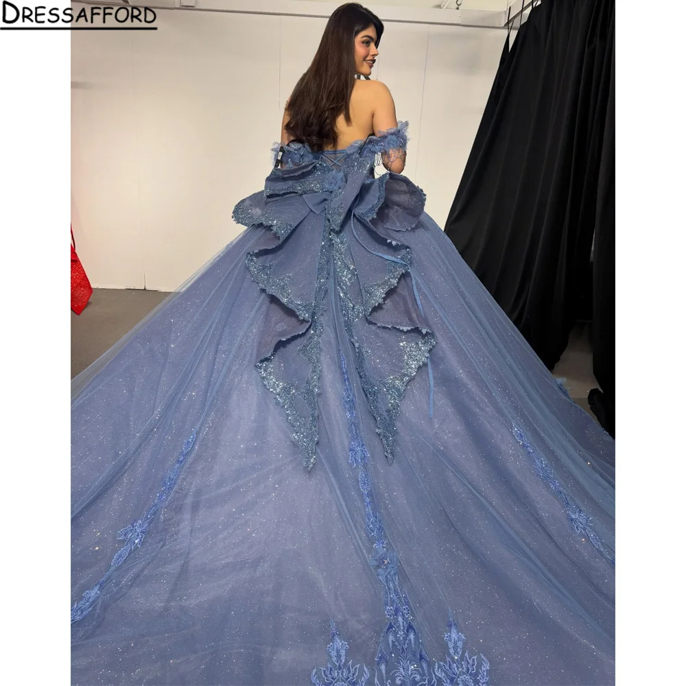 Mexican Lilac Quinceanera Dress Sweetheart Lace Applique Ball Gown Women Prom Party Dress Vestido De 15
Mexican Lilac Quinceanera Dress Sweetheart Lace Applique Ball Gown Women Prom Party Dress Vestido De 15