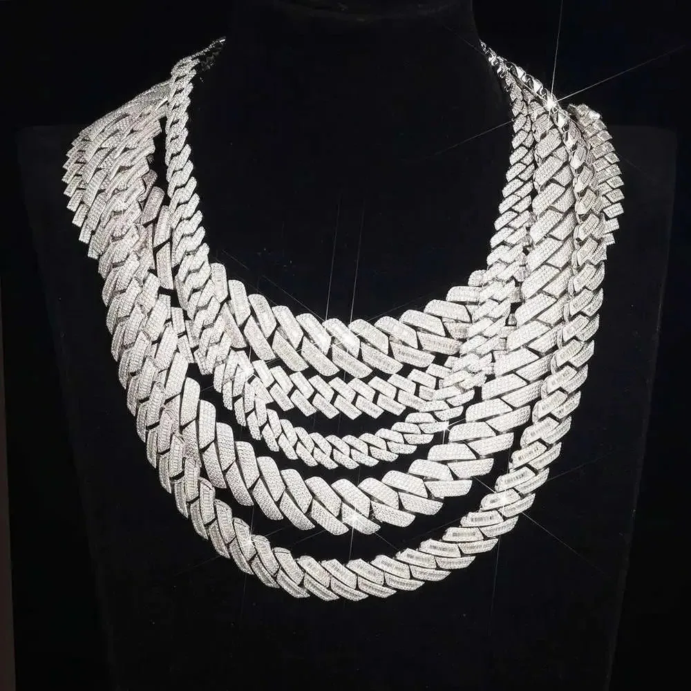 High Quality Custom Hip Hop Diamond d Vvs1 Jewelry 18k Gold Plated 8mm 15mm 20mm 22mm Moissanite Cuban Link Chain
High Quality Custom Hip Hop Diamond d Vvs1 Jewelry 18k Gold Plated 8mm 15mm 20mm 22mm Moissanite Cuban Link Chain