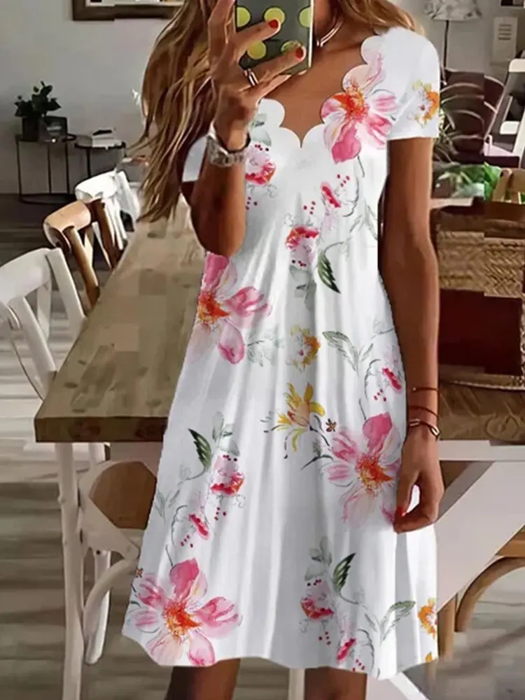 Summer Women's Beach Skirt Floral Print Fashion V-neck Short-sleeved Simple Casual Elegant A-line Dress
Summer Women's Beach Skirt Floral Print Fashion V-neck Short-sleeved Simple Casual Elegant A-line Dress