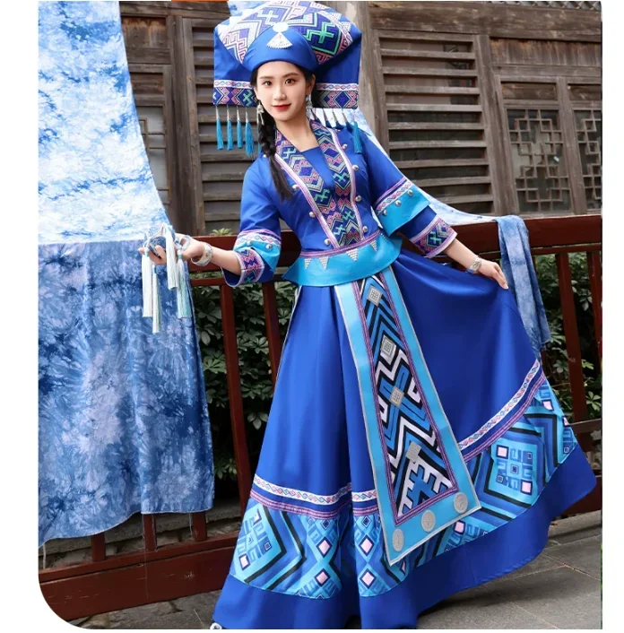 Zhuang Ethnic Costumes, Women's Traditional Costumes, Ethnic Minority Adult Dance Performances
Zhuang Ethnic Costumes, Women's Traditional Costumes, Ethnic Minority Adult Dance Performances
