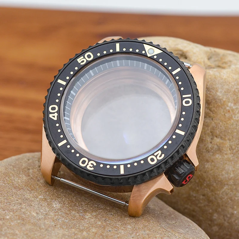 Rose color SKX007 Watch Case NH35 Cases Fits NH35 NH36 7S26 4R Japan Movement SKX007 Replace Men Case
Rose color SKX007 Watch Case NH35 Cases Fits NH35 NH36 7S26 4R Japan Movement SKX007 Replace Men Case