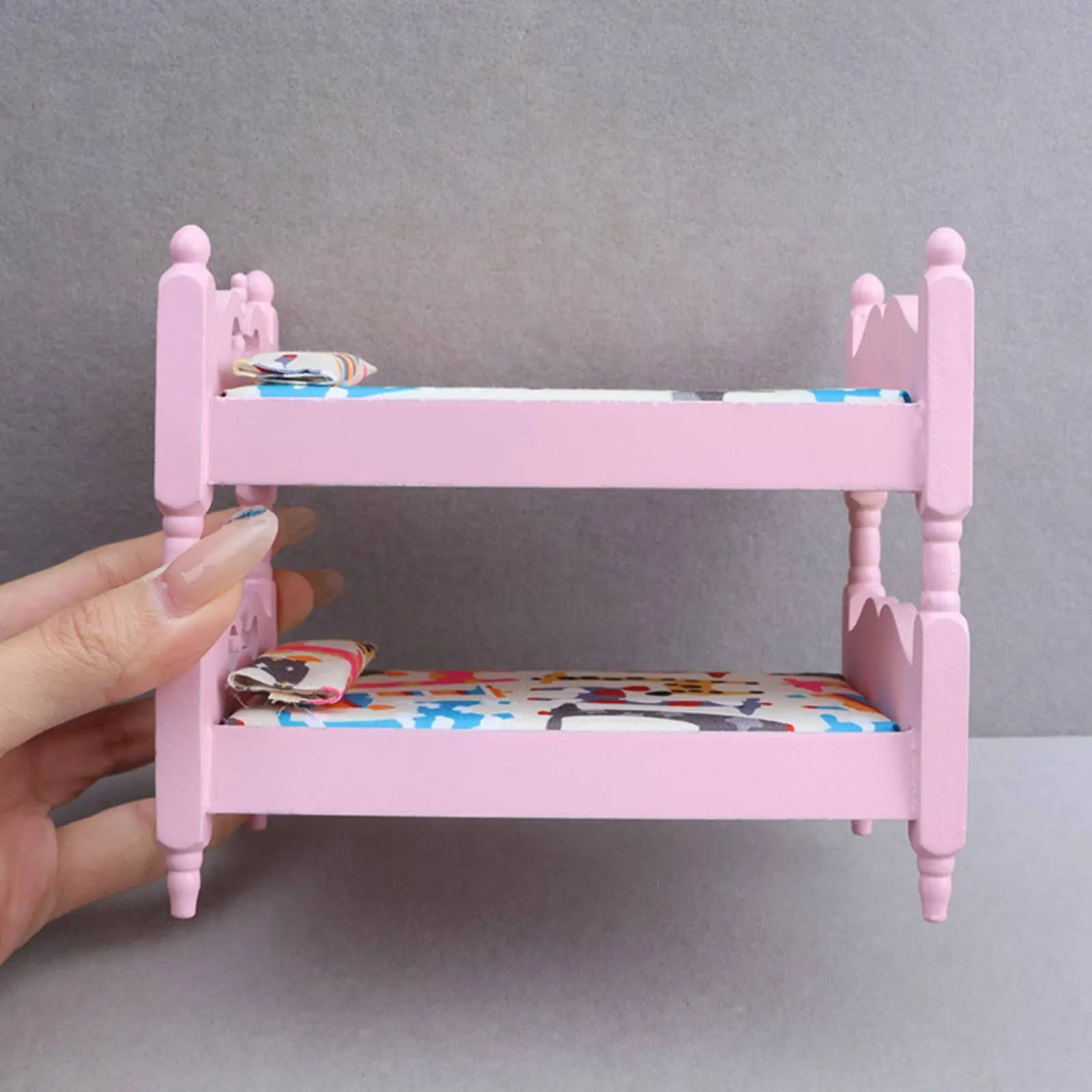 1:12 Scale Bunk Bed With Ladder Dollhouse Bunk Bed Wooden for Hobbyists, Miniature Scene
1:12 Scale Bunk Bed With Ladder Dollhouse Bunk Bed Wooden for Hobbyists, Miniature Scene