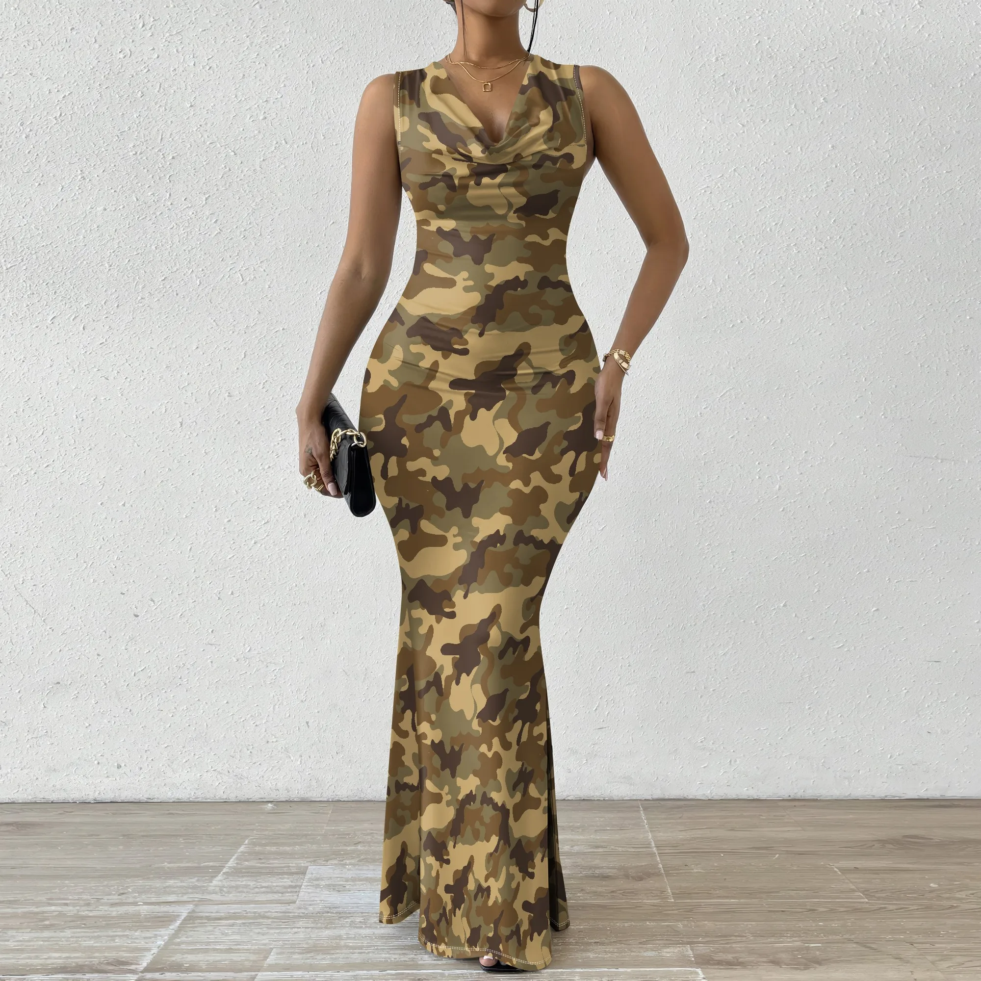 Camo Print Bodycon Maxi Dress XS-2XL - Casual Green & Brown Dress for Street Style, Day Trips, and Outdoor Events
Camo Print Bodycon Maxi Dress XS-2XL - Casual Green & Brown Dress for Street Style, Day Trips, and Outdoor Events