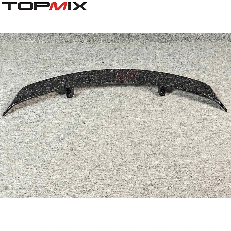 For Mercedes-Benz CLA W118 (CLA180/200/220/250/35 AMG/45 AMG) Carbon Fiber Rear Spoiler
For Mercedes-Benz CLA W118 (CLA180/200/220/250/35 AMG/45 AMG) Carbon Fiber Rear Spoiler