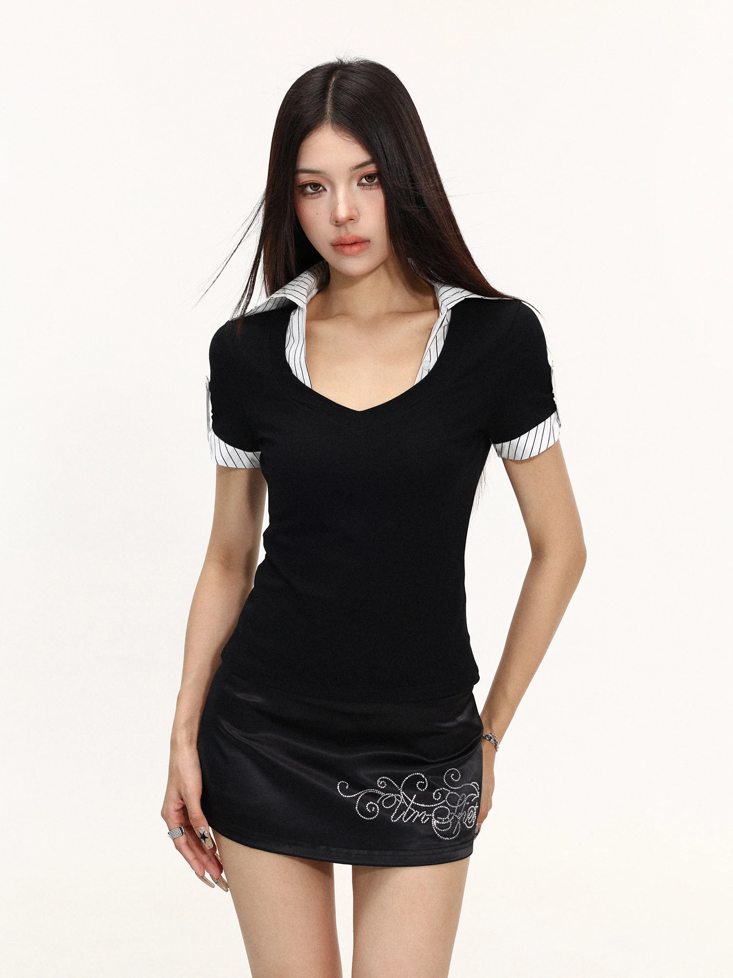 Slimming Stripe Patchwork Neck T-Shirt Women's Summer Design Short Sleeve Top American Style Universal Fit Slimming Effect
Slimming Stripe Patchwork Neck T-Shirt Women's Summer Design Short Sleeve Top American Style Universal Fit Slimming Effect